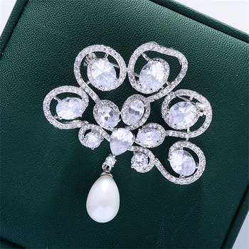 Curtea Stil Vintage Formă de Evantai Zircon Brosa de Lux, Cristale, Brose pentru Femei Elegante Legăna Perla de Nunta Buchetul Brosa