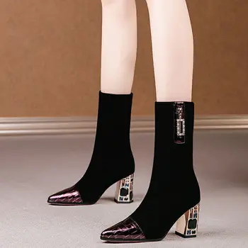Șosete cizme femei tub de mijloc de toamnă și de iarnă nou spectacol de moda subțire gros unică a subliniat moale din piele cu toc înalt cizme elastice